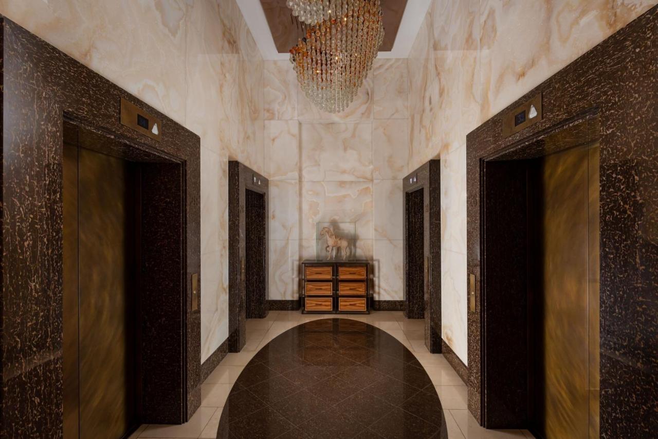 Hotel The Ritz-Carlton, Almaty Exterior foto