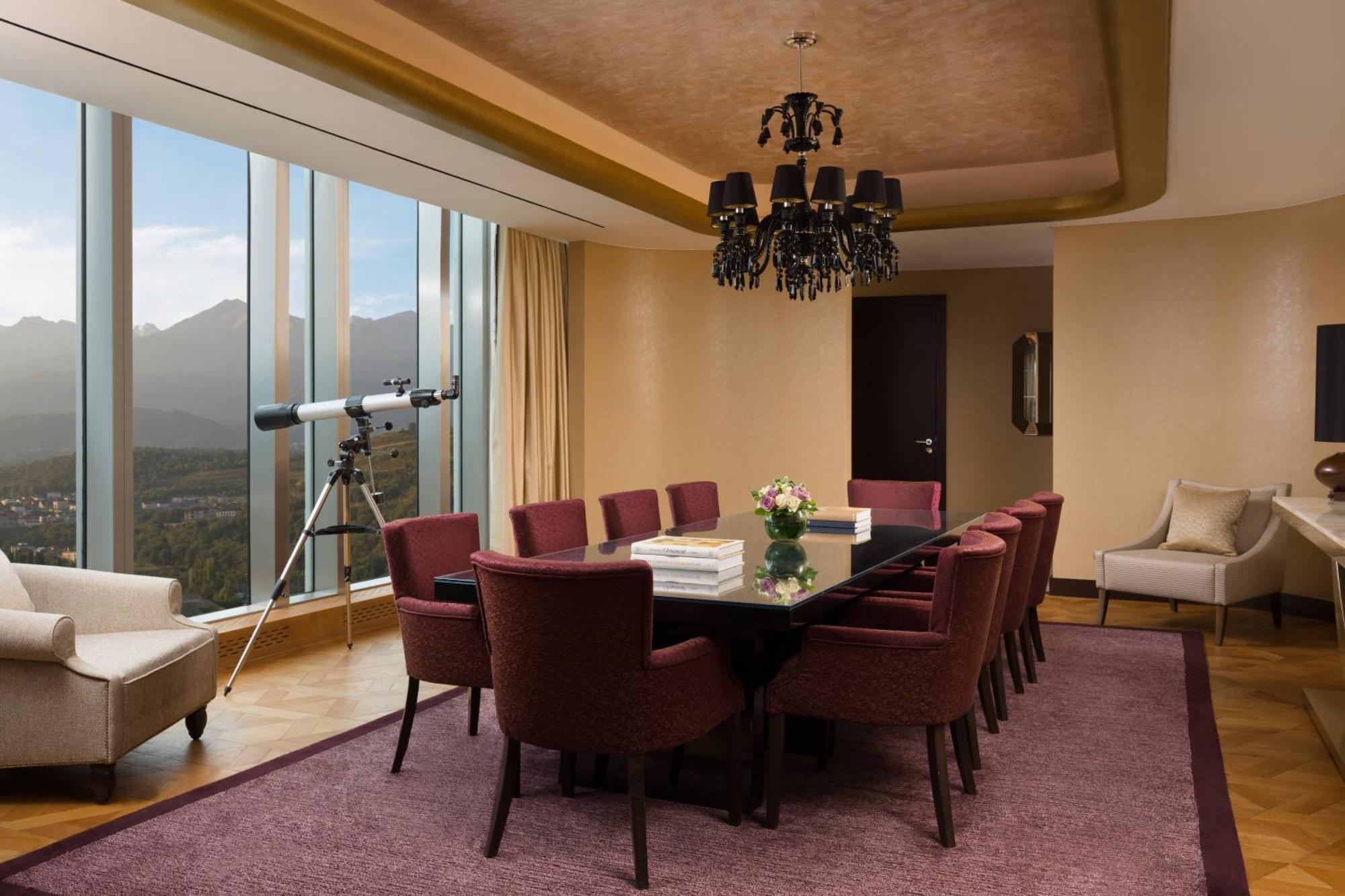 Hotel The Ritz-Carlton, Almaty Exterior foto